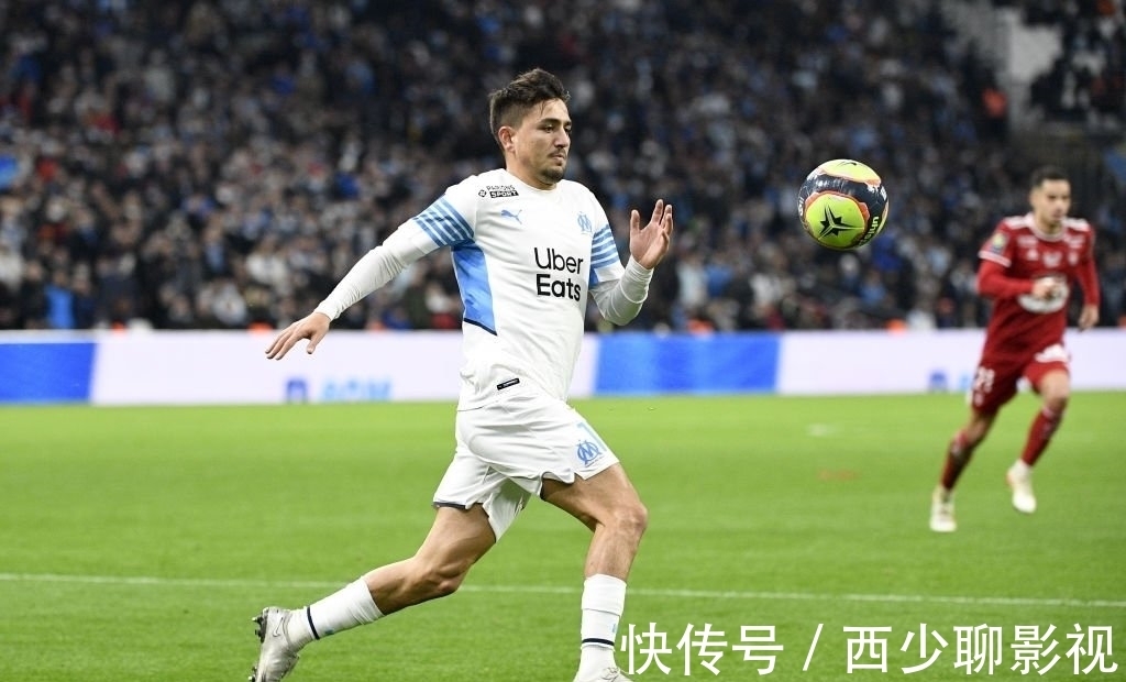 争冠|1-1到2-1!梅西巴黎笑了,法甲劲旅绝平,黑马逆转,落后榜首13分