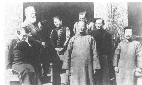 他应该是中国开放近一百年来最有趣的人了,估计现代没有人不认识他