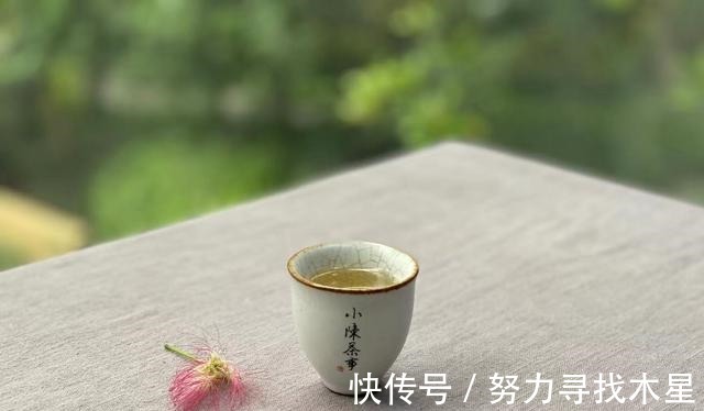 茶汤|绿茶苦涩,红茶清甜,白茶没味道如同白开水真是这样吗!
