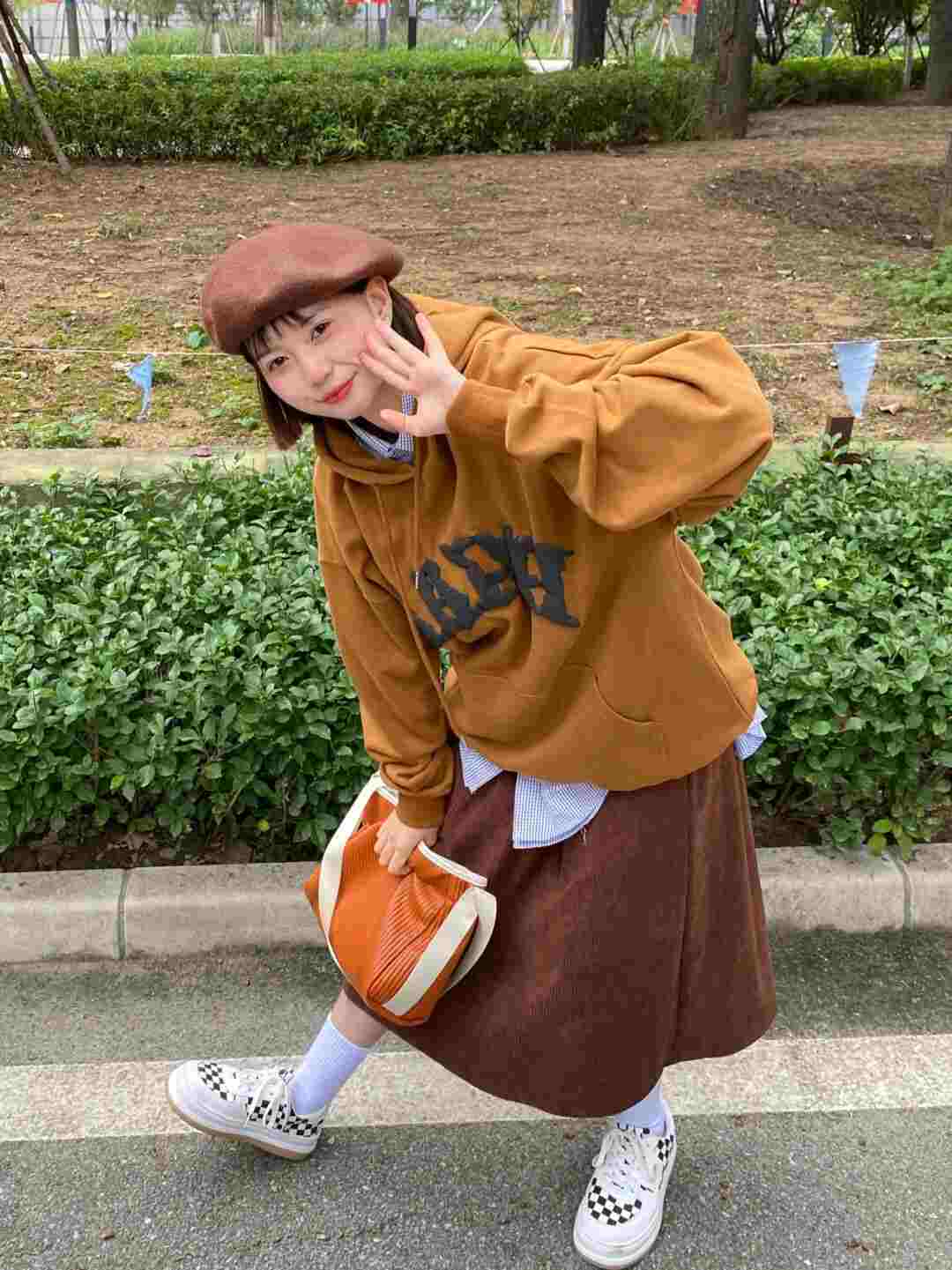 博主 肚子有肉的小仙女别怕!跟着博主这样搭,脱去遮肉外套也不露怯