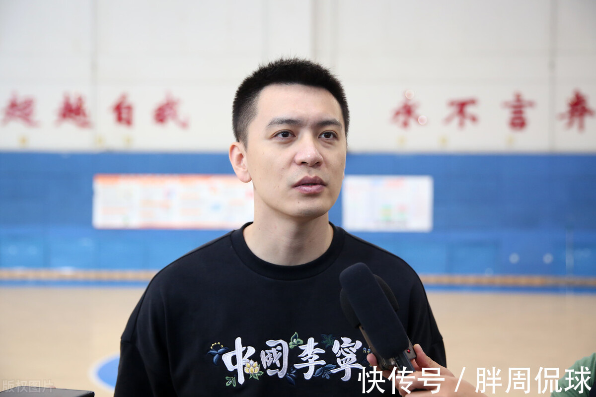 姚明|曝CBA宣布最新决定,杨鸣争冠再获加码,感谢姚明,辽宁队稳了