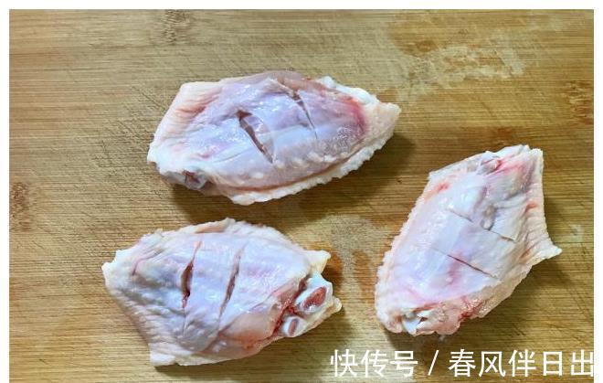 米糟|学会鸡翅秘制做法，孩子三天两头就想吃，不煎不炸，无油更健康