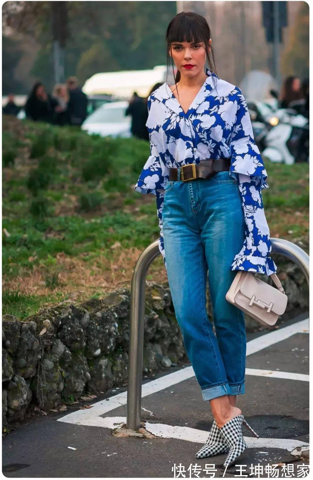 手臂 比起常规款衬衫,这件宽松款可时髦太多了,还是修饰身材的好搭档