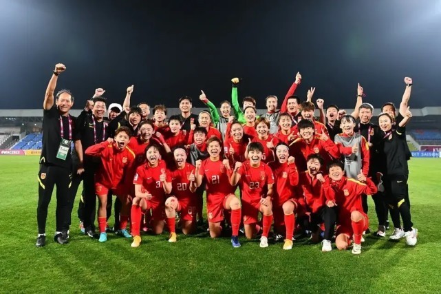 好好学习|被人民日报表扬后!女足壮举又惊动中纪委,名嘴呼吁重奖600万