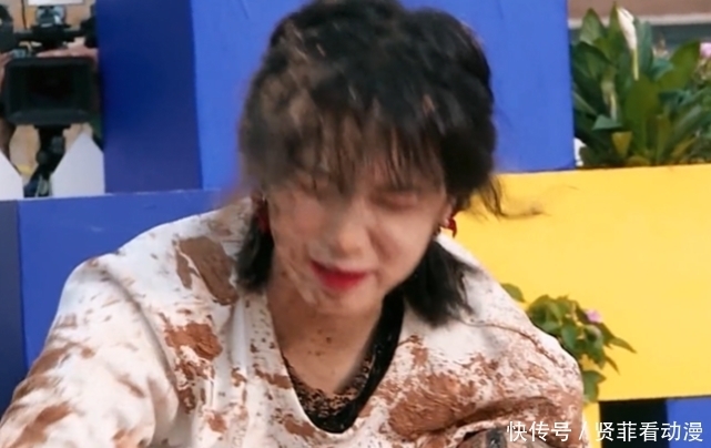 表情|baby被宋雨琦打脸,表情管理不管用了,蔡徐坤说了句公道话