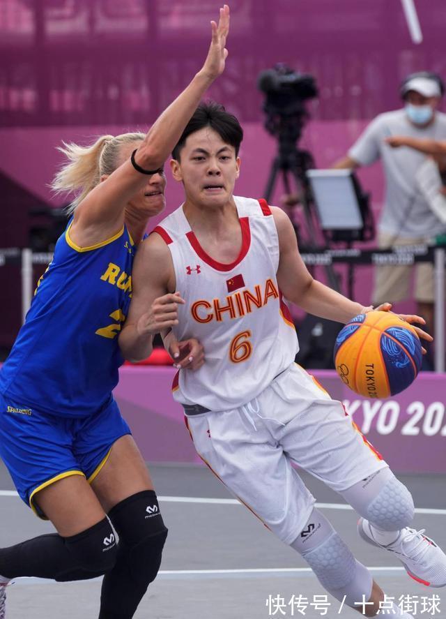 目测要火 中国三人女篮收获开门红 队中6号 帅哥 颜值太高了 全网搜