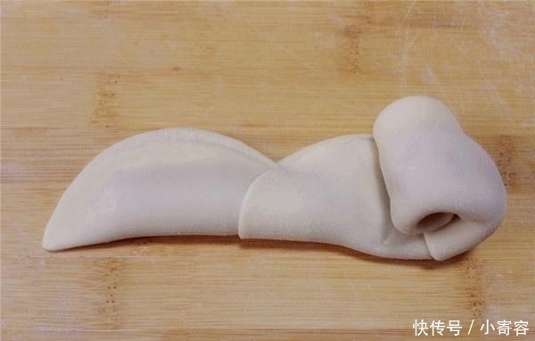 猪肉馅|饺子“新包法”，刚上桌儿子就抢着吃，直呼太有创意了！真香！