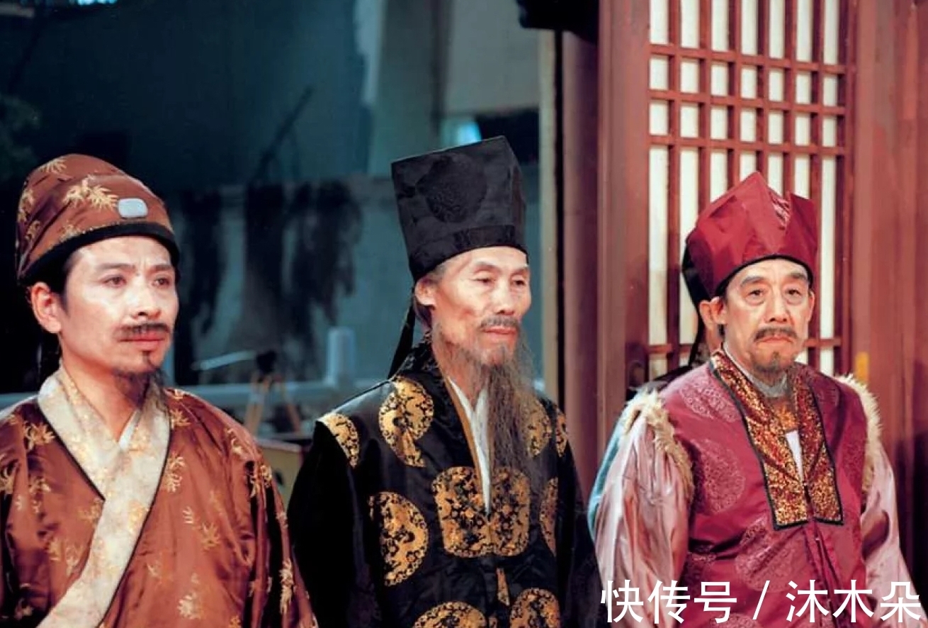 宁国府|惜春不是贾敬的女儿,也不是贾政的女儿,她的父亲就藏在宁国府