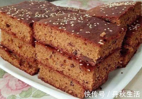 红枣糕新做法,不用烤箱,手不沾面,筷子一搅倒进电饭锅,吃美了