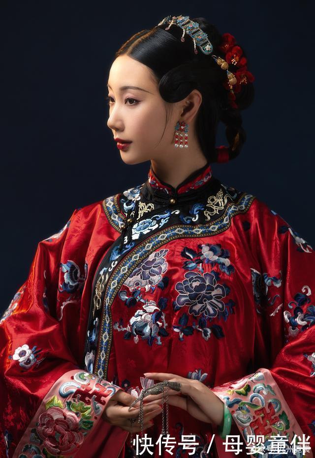 到底|清汉女到底是什么,十分钟带你了解清汉女,看看它到底美在哪里