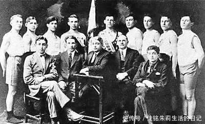 本人|中国收留犹太人,犹太人却想在中国建国,最终惹来众怒,驱逐出境