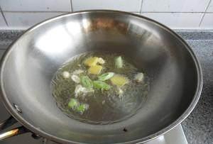 鸡蛋不和西红柿炒，换种新做法，好吃到停不下来，一分钟就学会