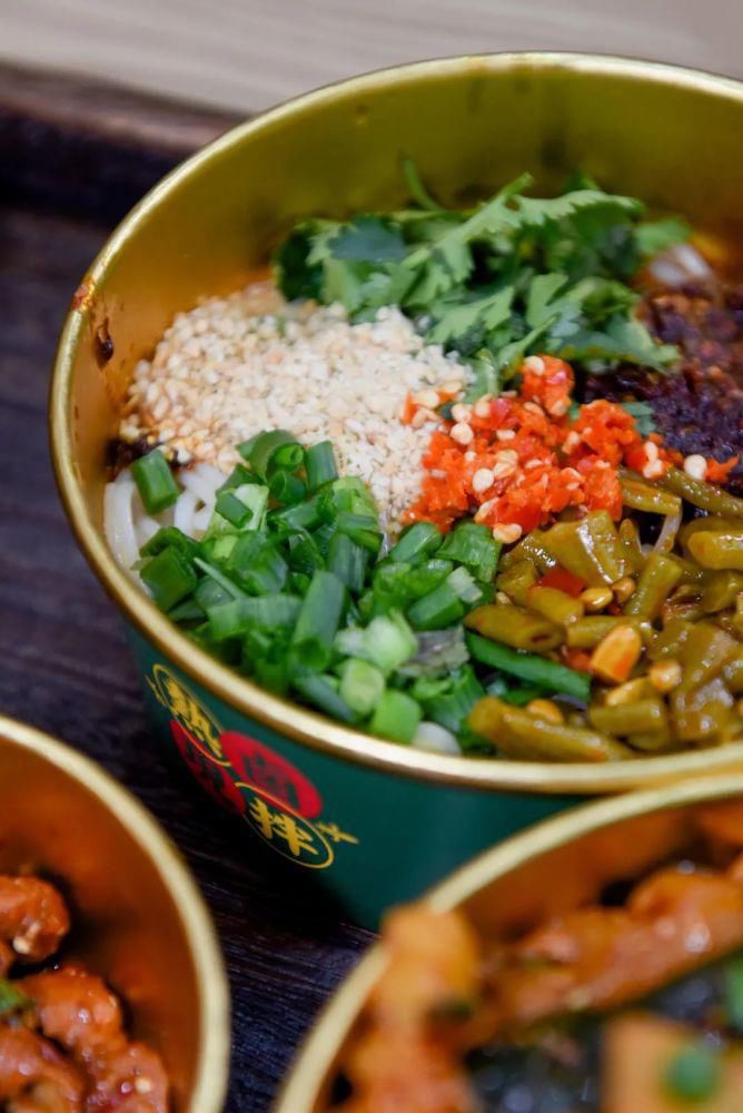  吃一次就被圈粉，西安热卤界的杠把子强势出gai！