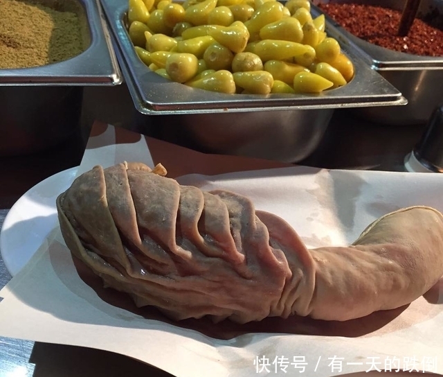 这是什么？看看土耳其人的经典宵夜，你敢吃下去吗？