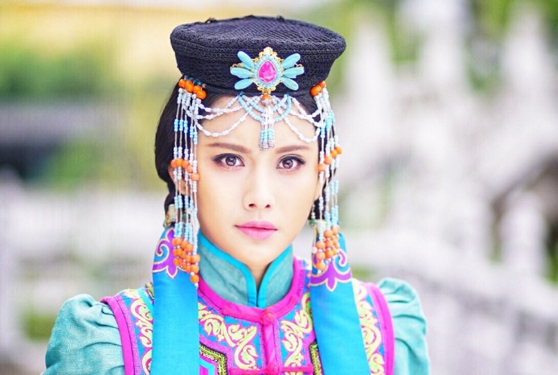 宫女|历史上最出色的一位宫女,康熙把她的坟墓建在皇墙边,陪伴自己!