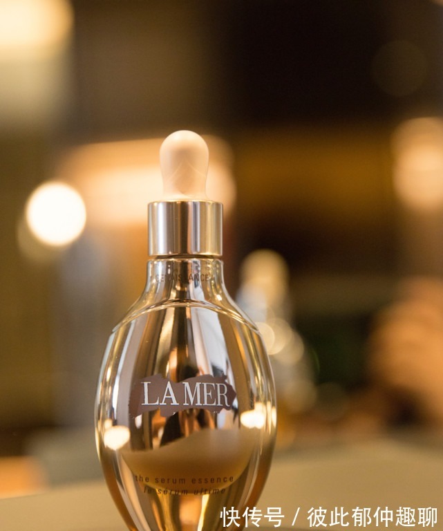 皮肤|盲入不踩雷的“贵妇级”精华液,最贵高达5000,有钱人的快乐
