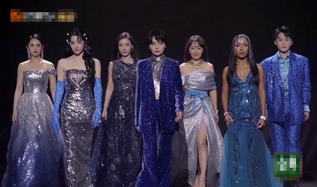 《浪姐2》那英被评为喜剧人,吐槽杨钰莹凡尔赛,模仿她抛媚眼