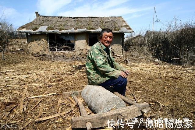 隔壁村|农村的光混汉收养了一个女孩，女儿出嫁那天这样做，村民都炸了锅