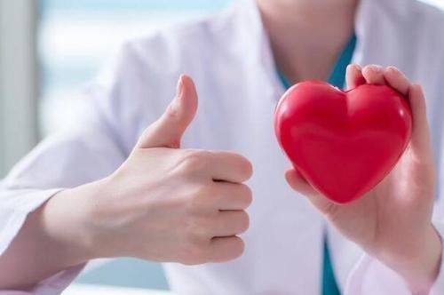 骨质疏松|50岁的男人,若六个迹象都没出现,值得恭喜,可能拥有长寿体质!