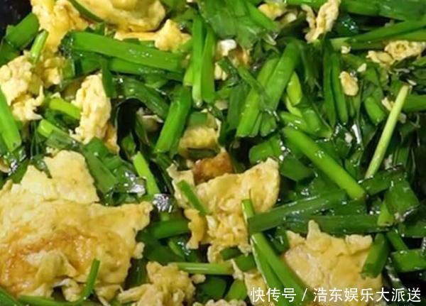 鲜香|“韭菜炒鸡蛋”有诀窍,这样做出来的鸡蛋鲜香,韭菜翠绿,真香