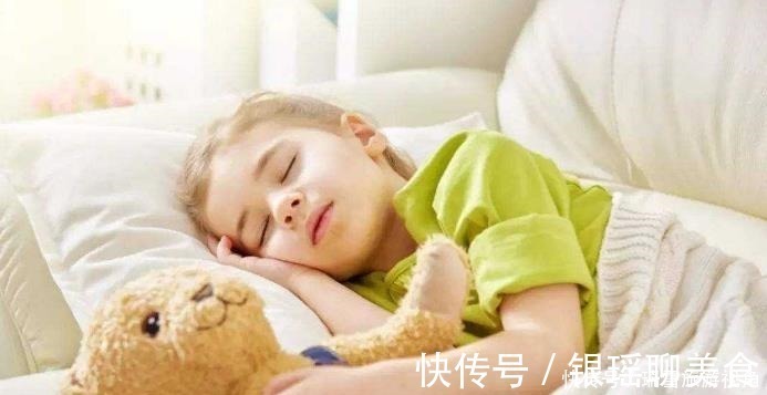 一米八|为什么现在00后的身高,动不动就有“一米八”3个原因太真实