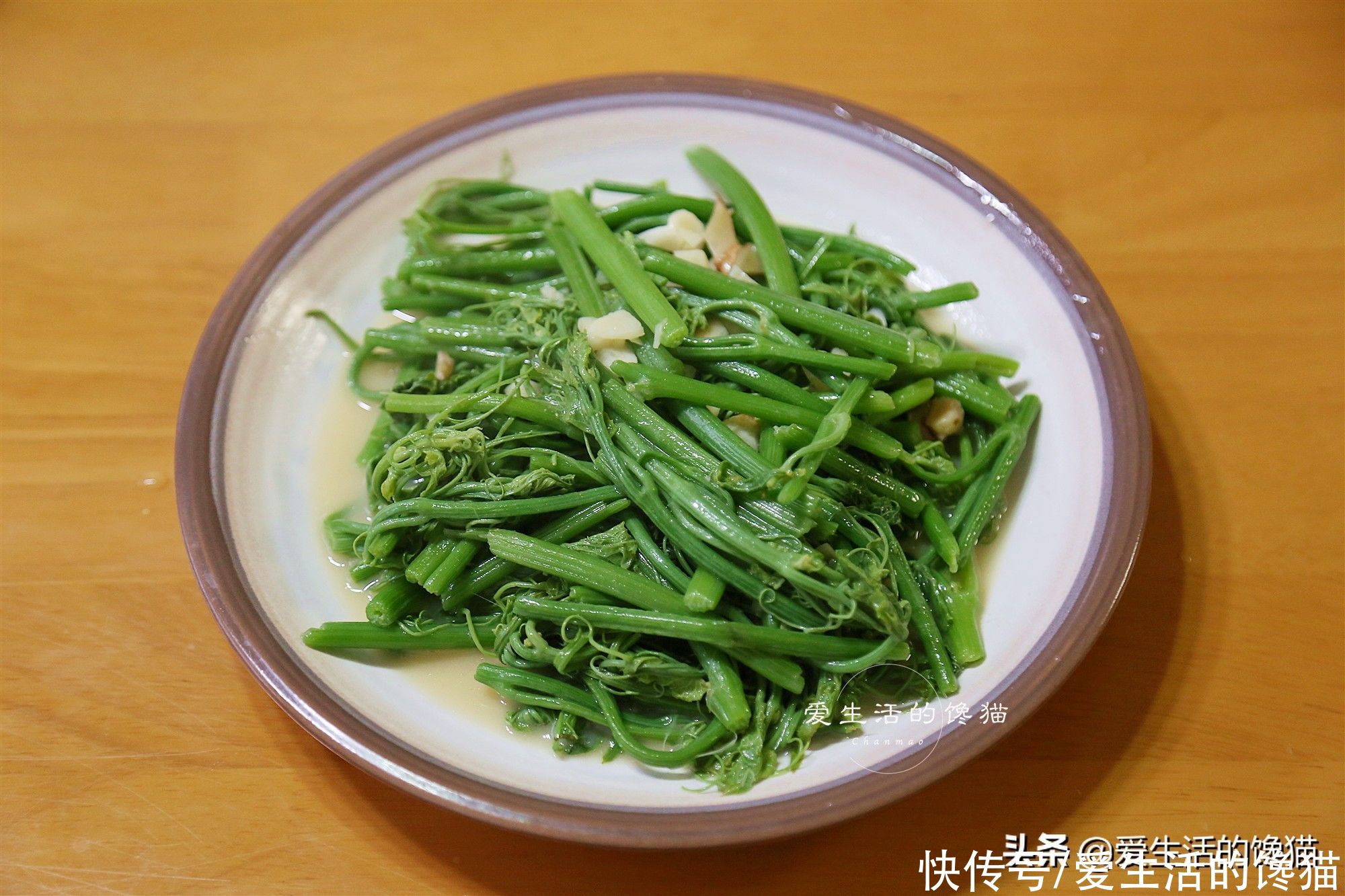 丝瓜肉片汤|南宁80后三口子的晚餐，发朋友圈火了，网友：广西菜就是好吃