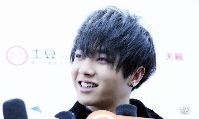 旅途的花样|华晨宇被“欺负”的那些过往,看着看着却笑出了声