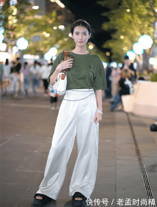 高跟鞋|白裤子可别乱穿,一不小心就尴尬又显胖