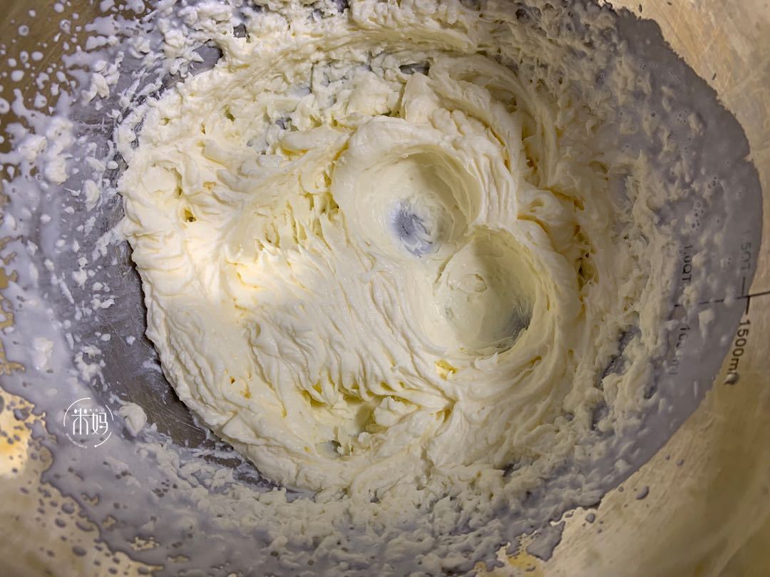 在家自制纸杯蛋糕,材料做法超简单,一次成功,学会不用出去买了