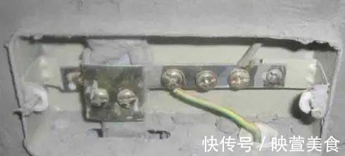 盒子|卫生间记得要装这个盒子,关键时刻能救你一命,懊悔现在才知道