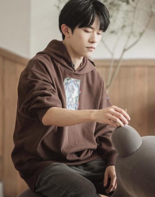 第二季|《朋聽2》錄制在即，仍在敲定易烊千璽回歸，檔期卻成最大問題