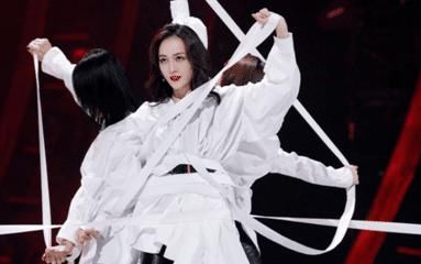 浪姐这一季，木兰想走上一季大碗宽面的路子，可惜差距太大