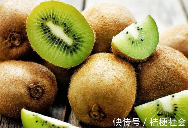 好吃|猕猴桃买软的还是硬的果农大叔大部分人不知道,难怪不好吃