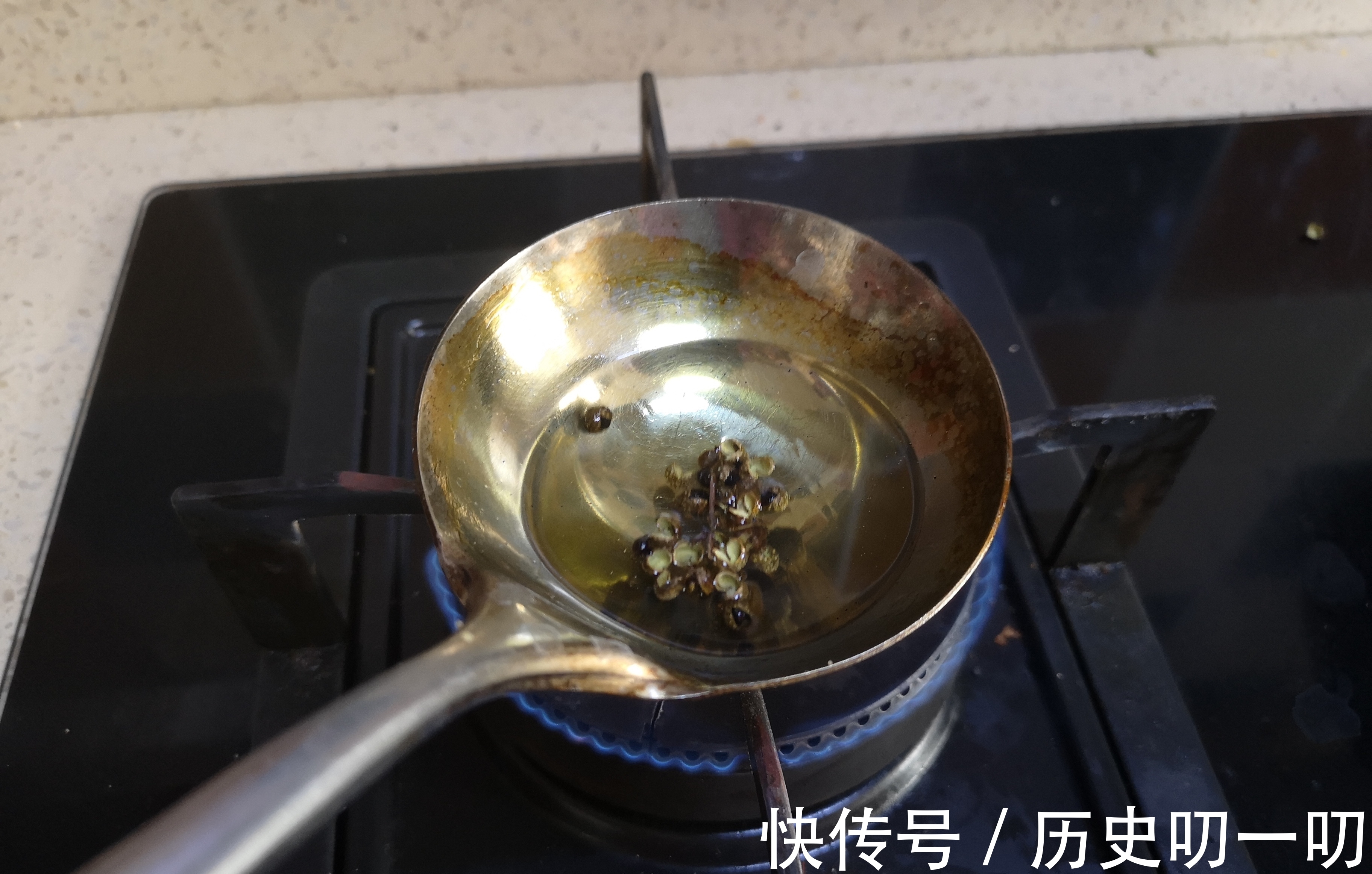 肉质|爱吃鱼的有福了,这才是清蒸鱼的正确做法,肉质鲜嫩无腥味