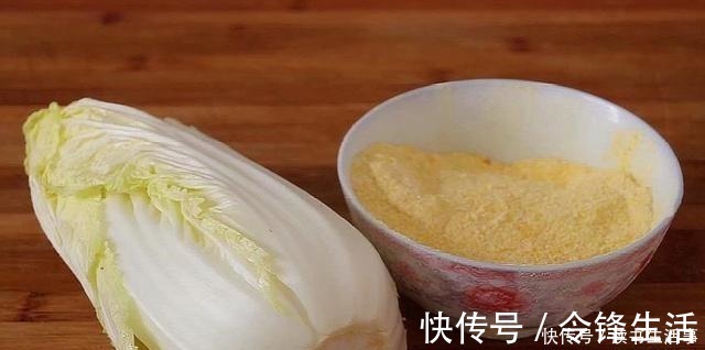 吃了半辈子玉米面，这种做法还是头一次见，营养健康，真馋人