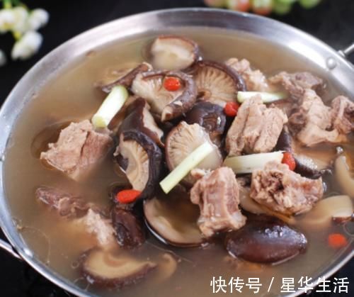 炖排骨|炖排骨的关键是什么?大厨一般都不说,偷学一招,炖出顶级味道