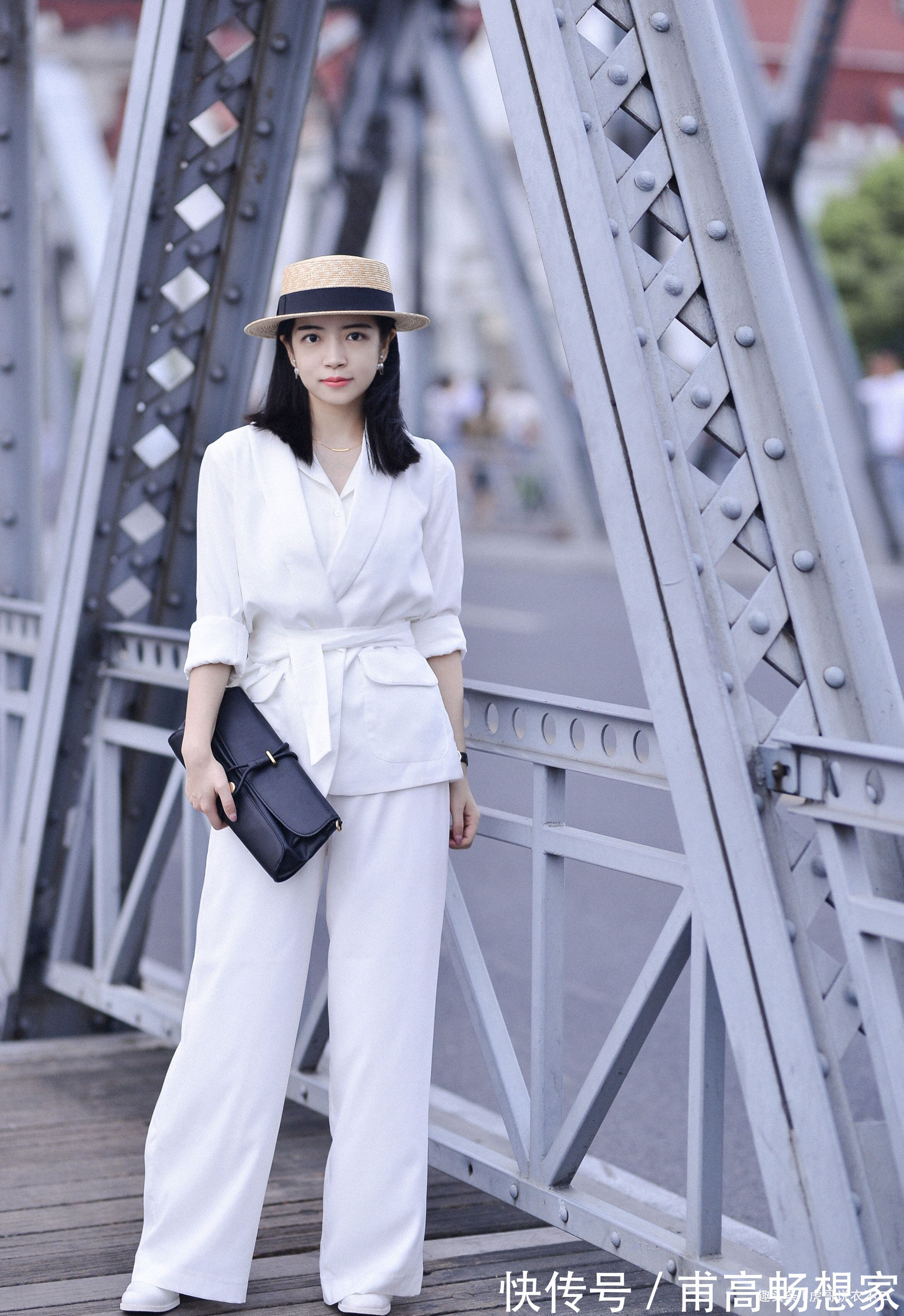 色温 秋天穿衣如何搭配有道学学三木，衣载大气之道，呈现高级之美