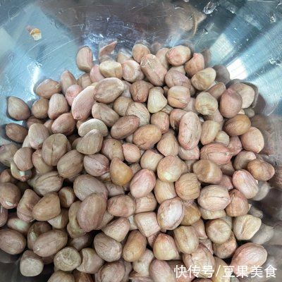 烤花生米（微波炉版）别再用这么做了，教你新吃法