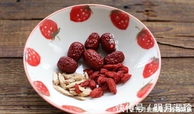 气血|婆婆很喜欢的一道菜,顺气提神,以前不懂,现在学会了一周吃2次