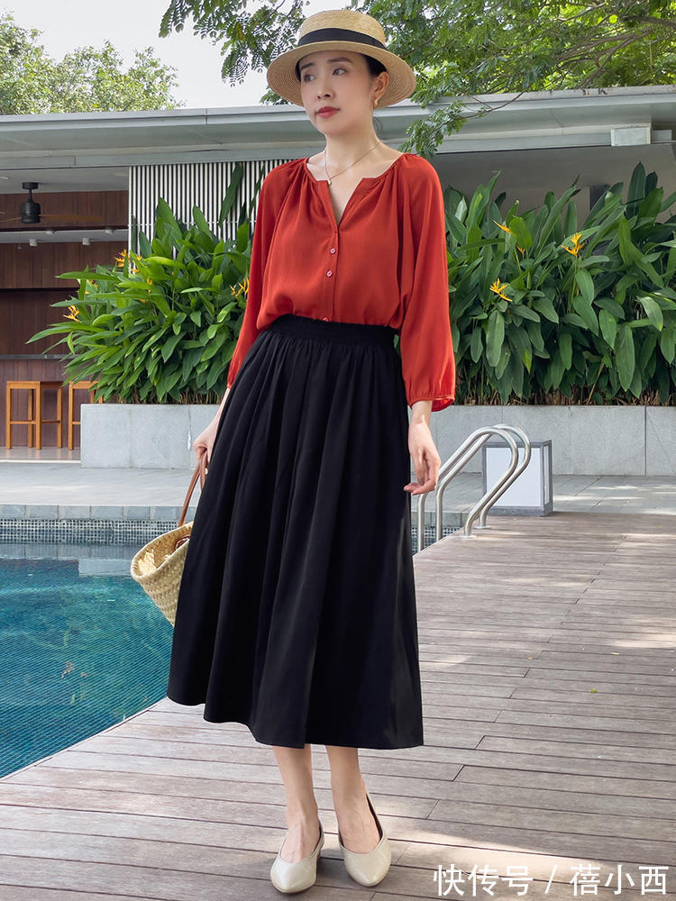 美眉 穿什么“短裙”太土了!瞧今秋流行“膝下裙”,20-50岁穿都好美