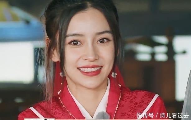 蔡徐坤|跑男蔡徐坤再次封神,晒素颜胡子拉碴脸蜡黄,粉丝赠爱称“俊渣”