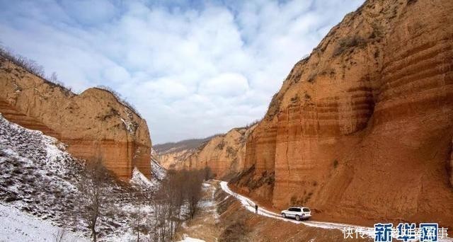 雪落|雪落“丹霞” 黑马坡红土地质公园披银装