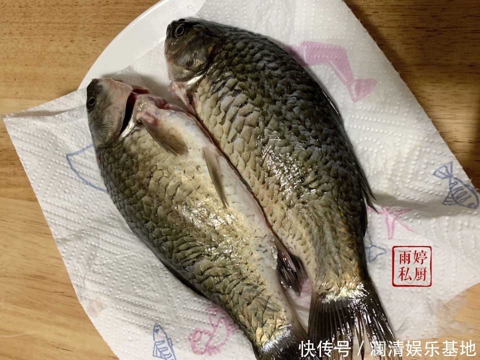 不管炖什么鱼，都不要加这“2种调味料”，做不对鱼汤又腥又难喝