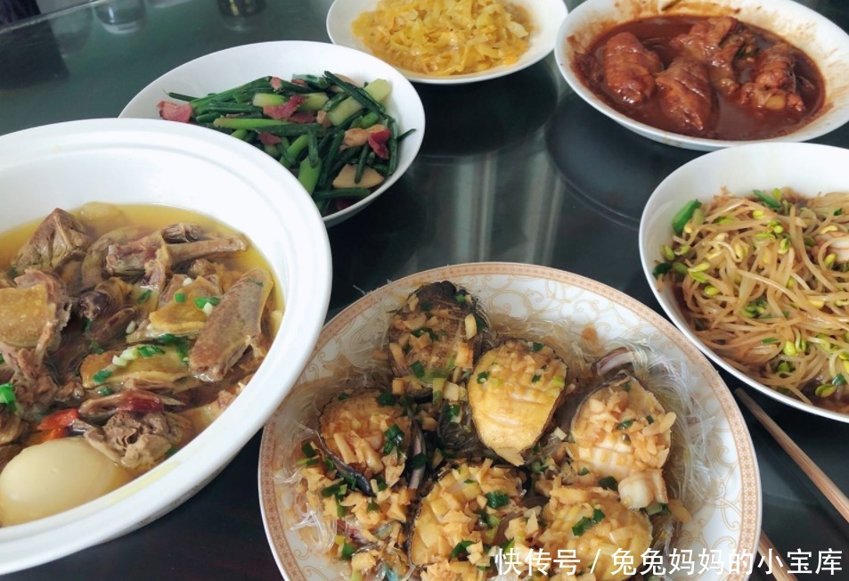 别闹|喝汤能追奶?别闹了,用好三个追奶方法,才是提高母乳量的好办法