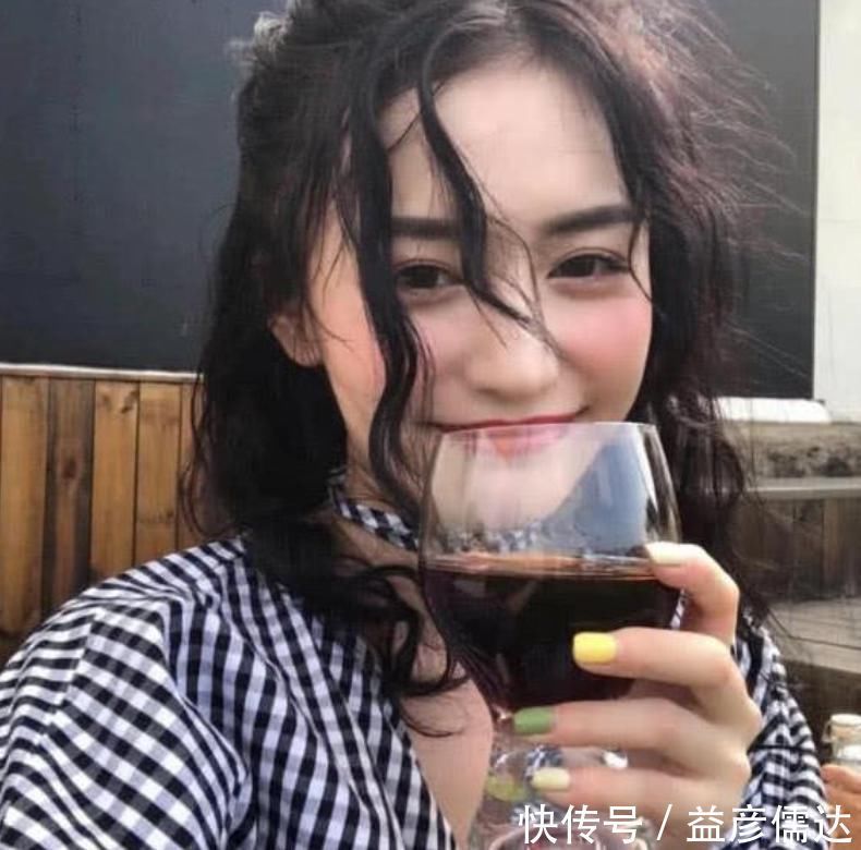 卸妆|女生睡前坚持“3好习惯”,早晚变成“素颜脸”,男生见到就心动