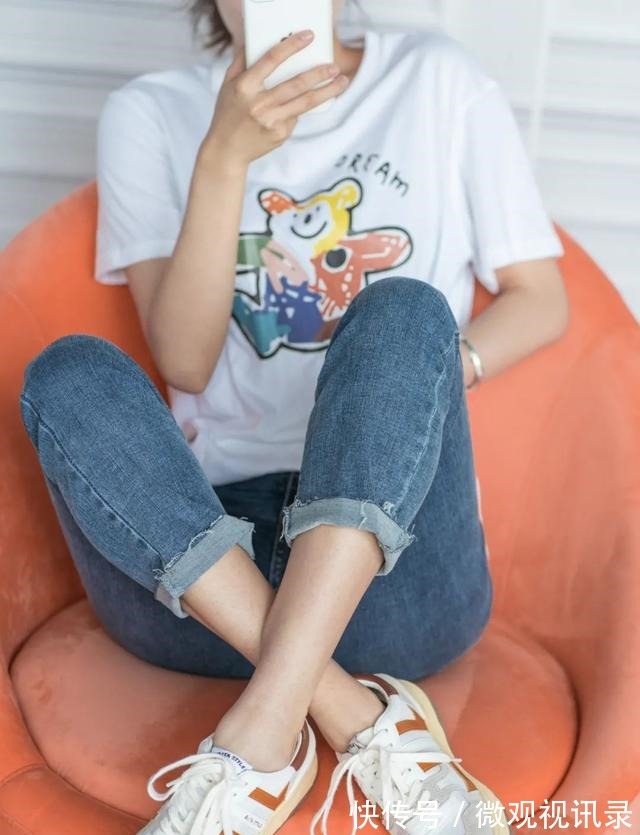 运动鞋 小白鞋失宠了!这双“ 初恋鞋 ”,太时髦!