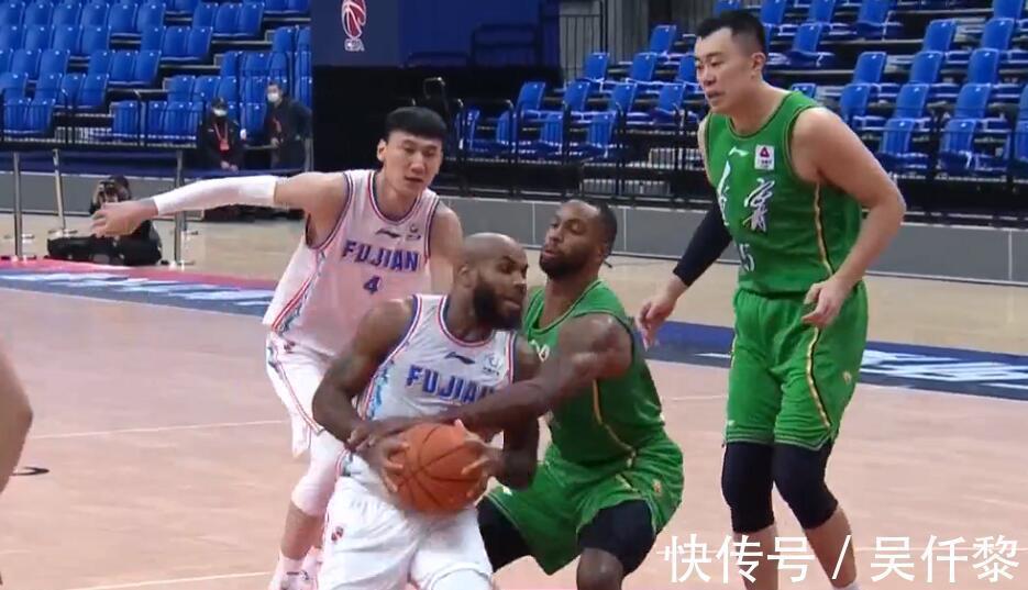 辽宁队|辽篮2大外援合计仅13分,杨鸣说出心里话,外援当蓝领CBA仅此一家