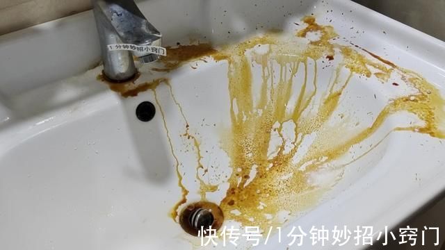 食用盐|卫生间里放一把食盐，真是太聪明了，一年省下不少钱，看完试一试