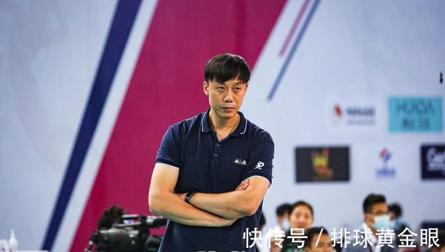 袁心玥|李盈莹恩师被期待,或取代王宝泉参选女排新帅,李岩龙也有机会