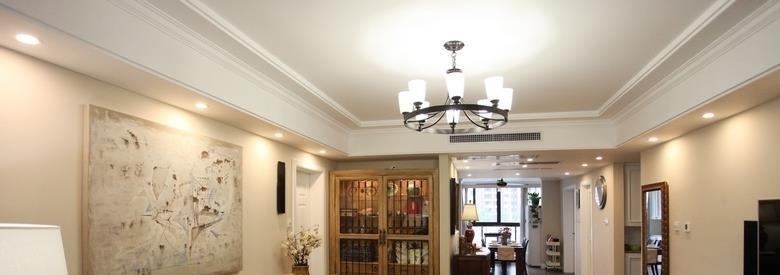 色调|160平大户型美式风装修,衣帽间在客厅中!这种设计巧妙不?